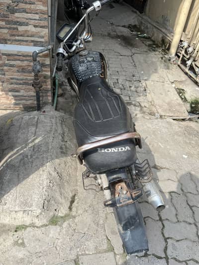 Honda cd70 2004