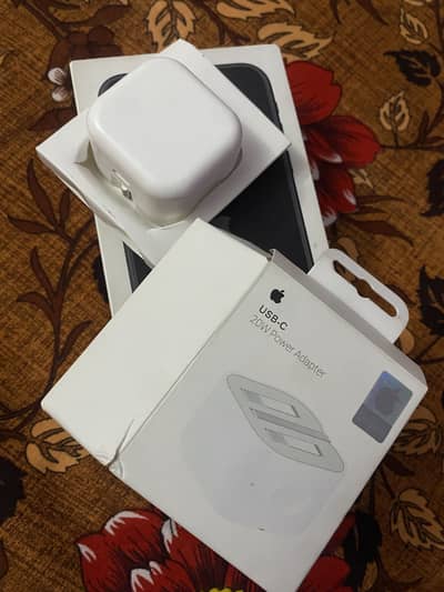 IPHONE C TYPE CHARGER 20w NEW ONLY 2000 EXCHANGE SMART WATCH KE SATH