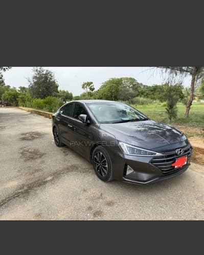 Hyundai Elantra 2023