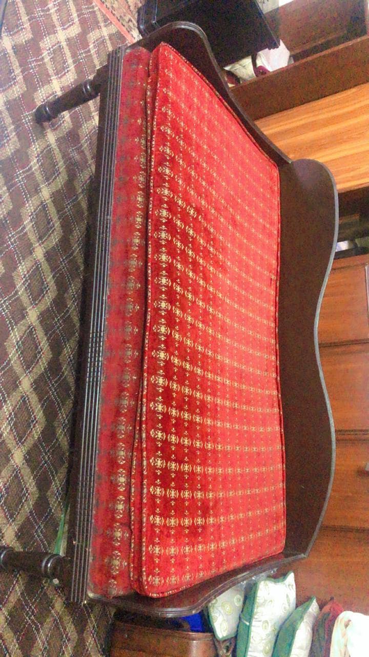 deewan sofa 0