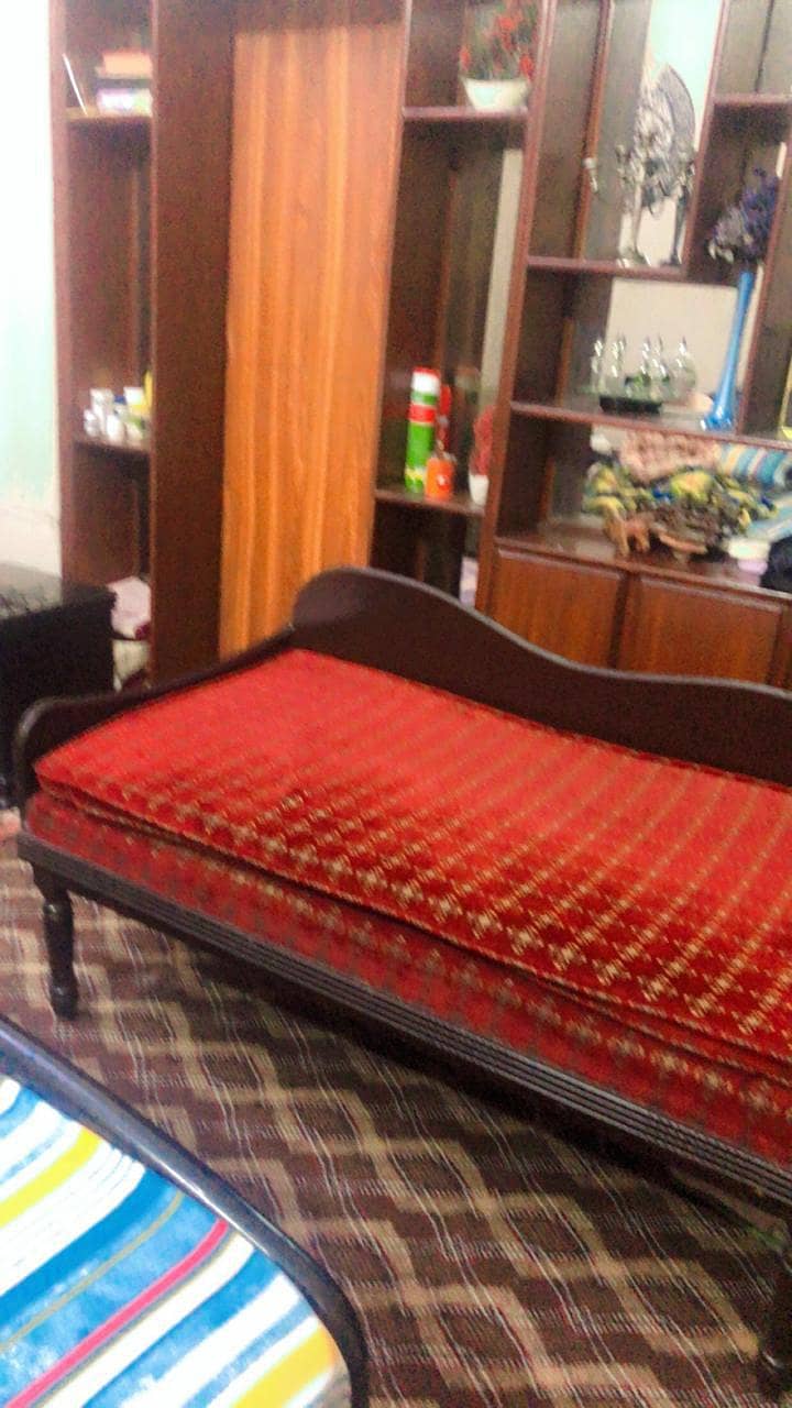 deewan sofa 1
