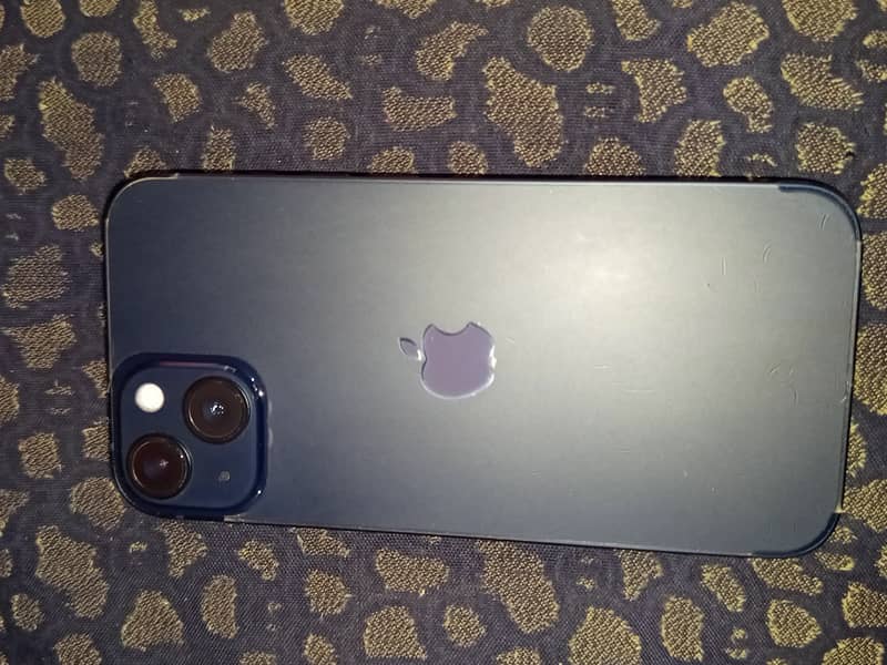 Apple iPhone 13 6
