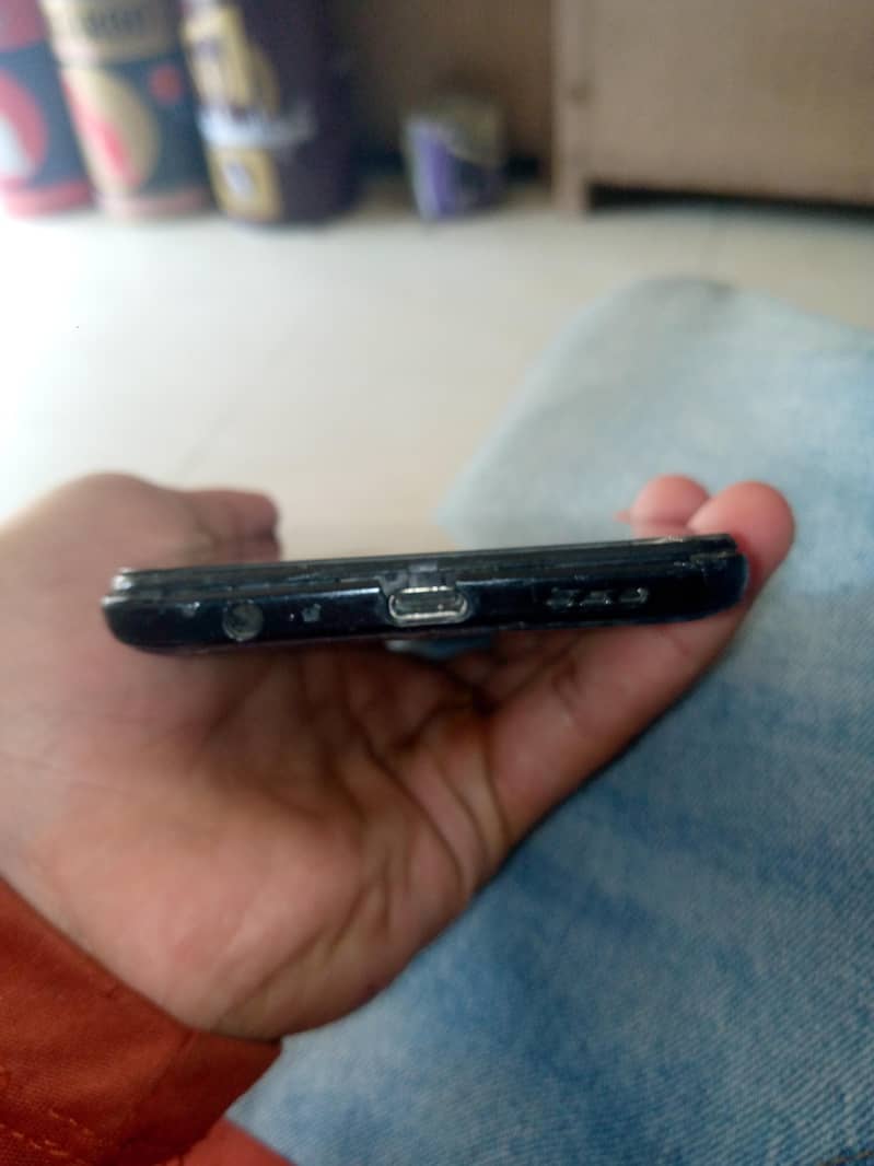 Dcode Bold 2