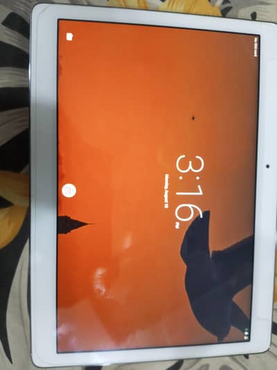 muje ye tablet sell karna hy 5000 mai