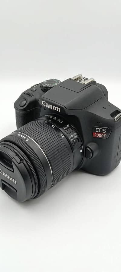 ​Canon EOS 2000D Kit – 24.1 MP Like New (10/10)