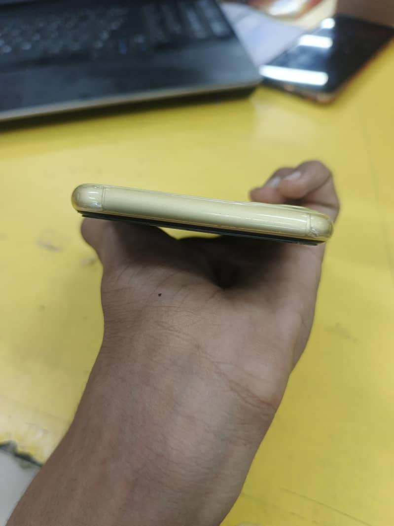 Apple iPhone 11 1