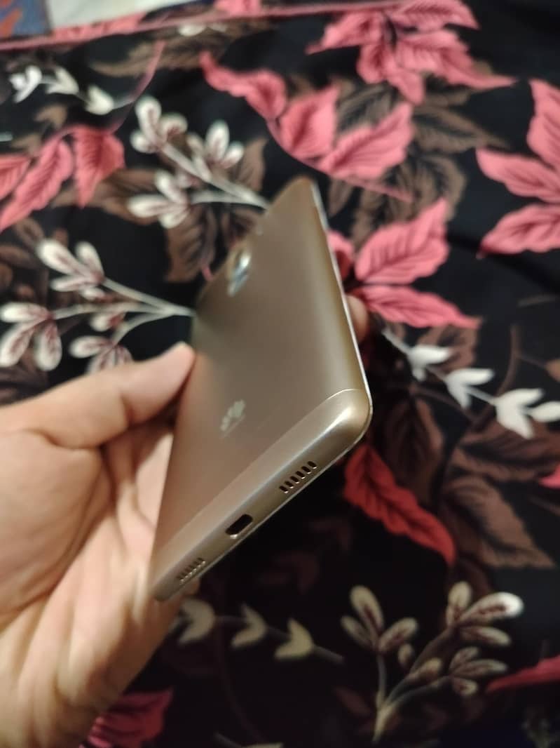 Honor 6X complete box 1