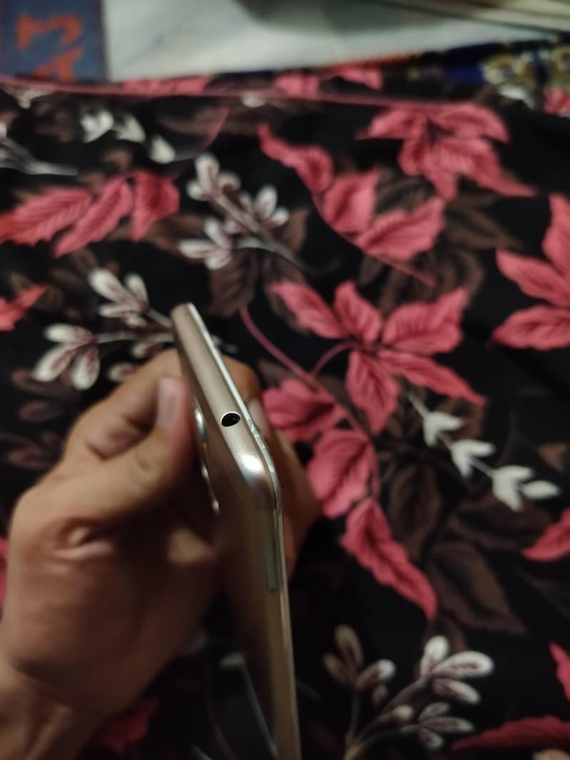 Honor 6X complete box 3
