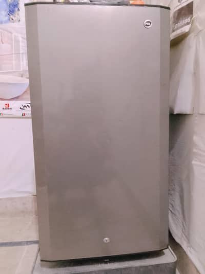 pel Fridge for sale