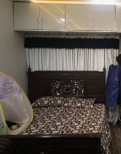 Wooden king size double bed with mattress