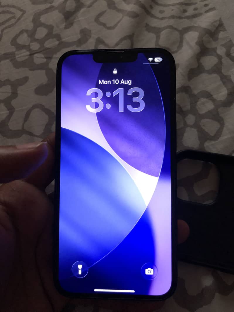 Apple iPhone 14 5