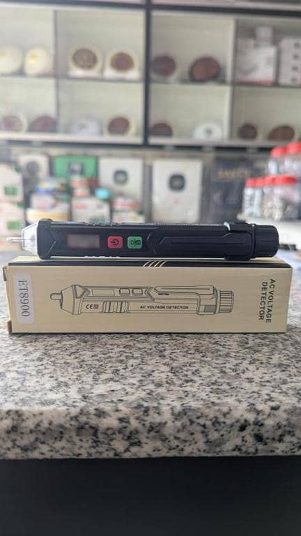ET8900 AC Voltage Detector Pen Digital Non-Contact Voltage Tester with LED Flashlight