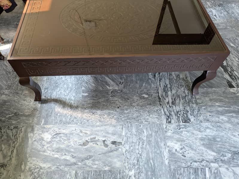 center table 0