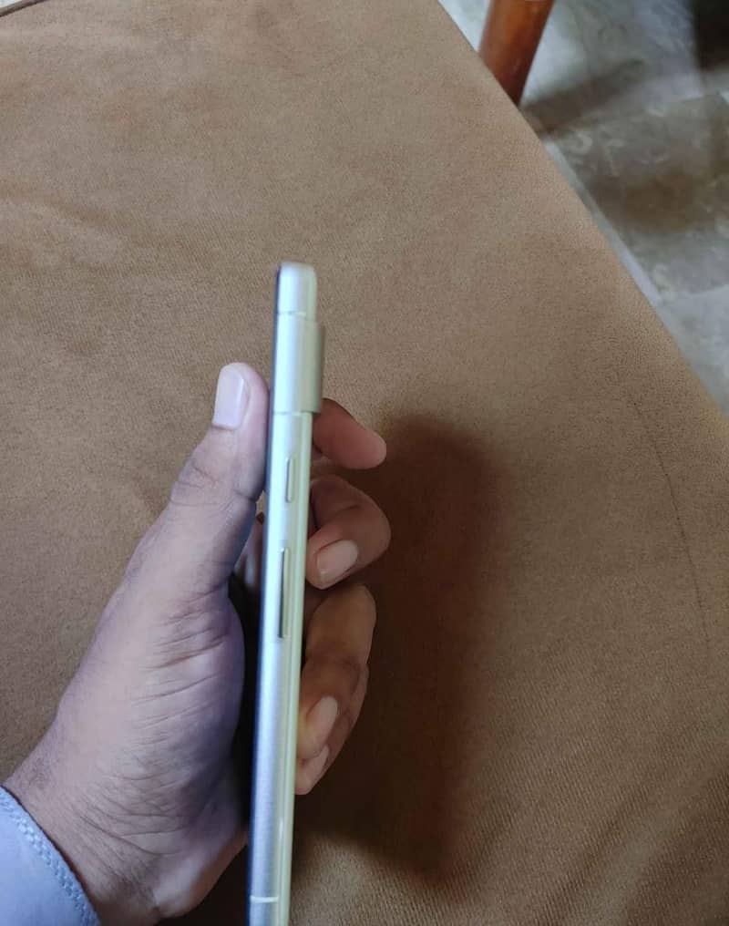 Google Pixel 7 2