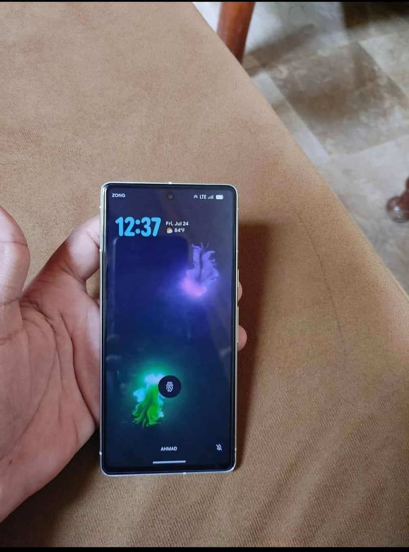 Google Pixel 7 3
