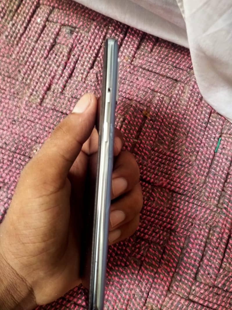 One Plus 8t 3