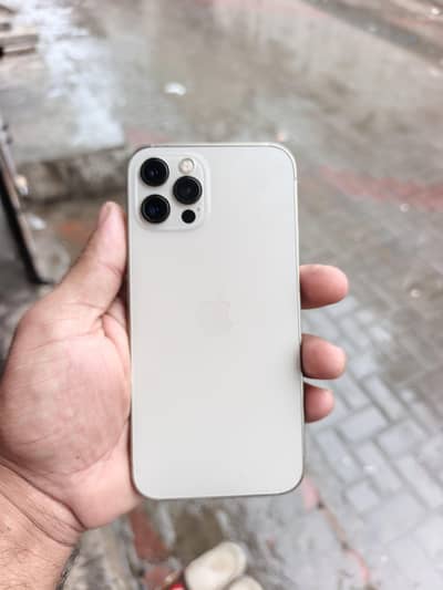 Apple iPhone 12 Pro