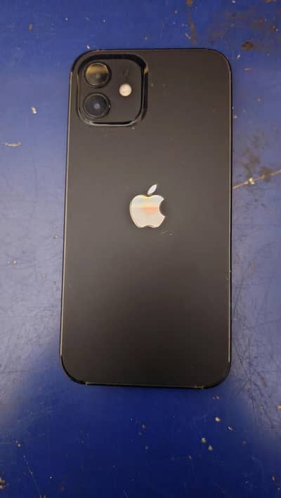 Apple iPhone 12
