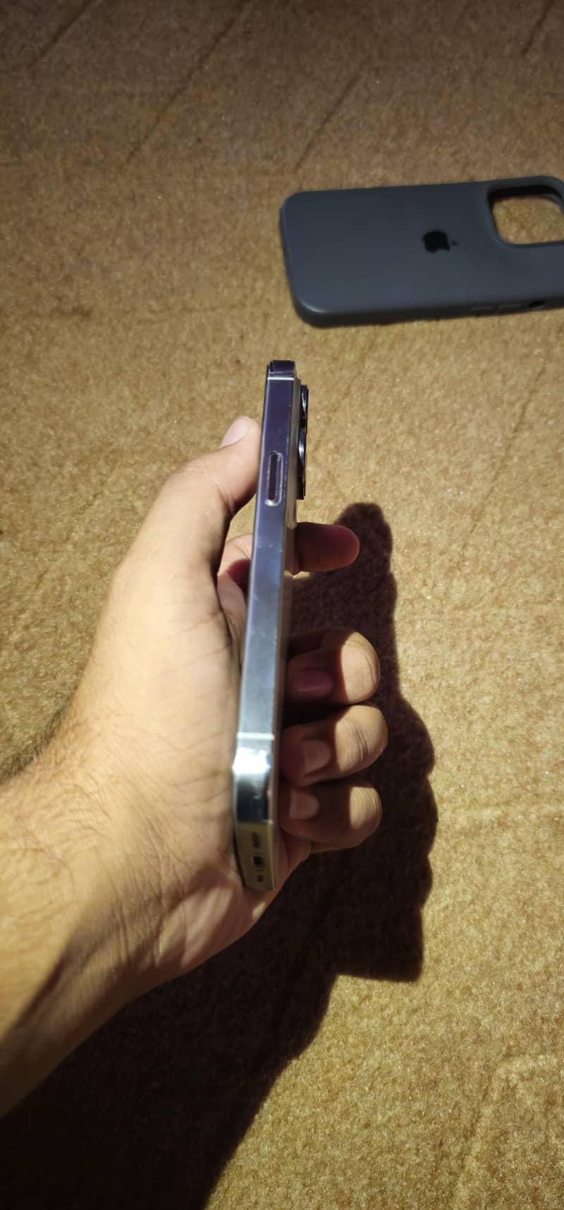 Apple iPhone 14 Pro 2