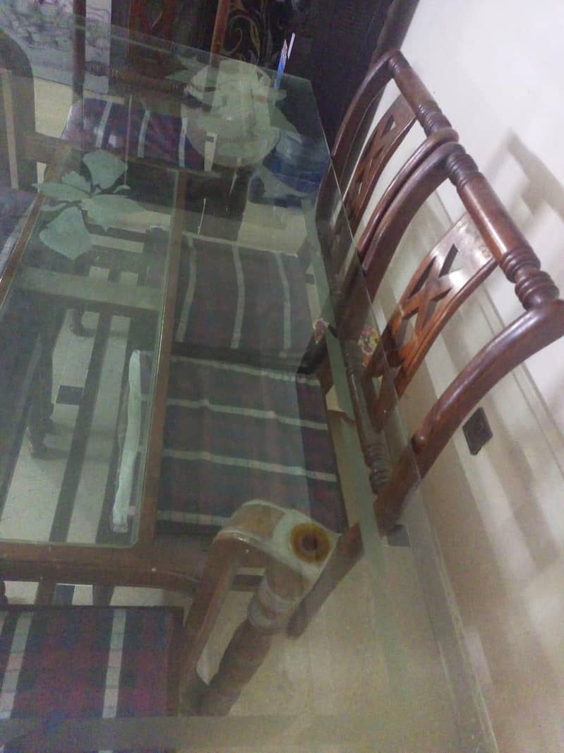 6 person dining table 0