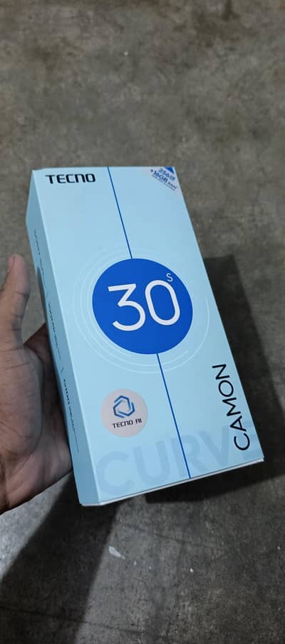 Tecno CAMON 30S