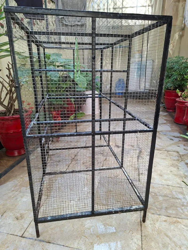 cage made. of iron — photo 3