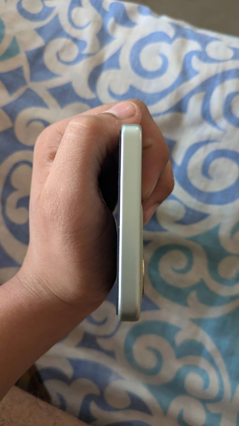 OPPO A5 Pro 3