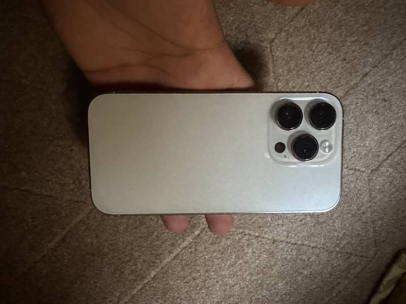 Apple iPhone 14 Pro 3