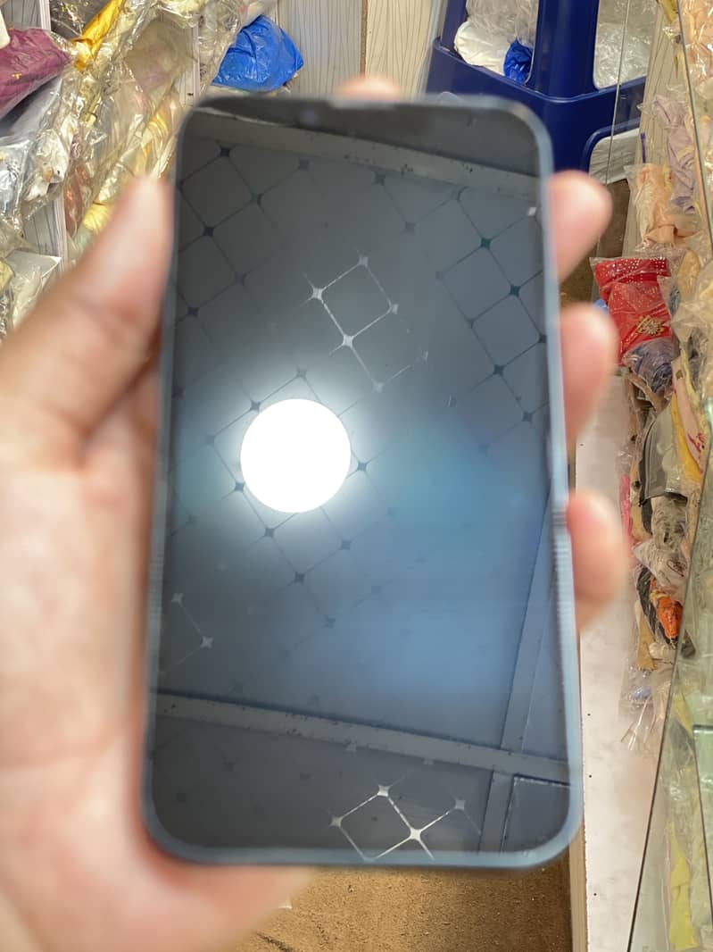 Apple iPhone 14 2