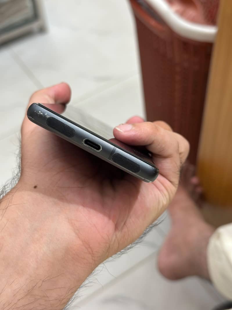 Google Pixel 7a 2