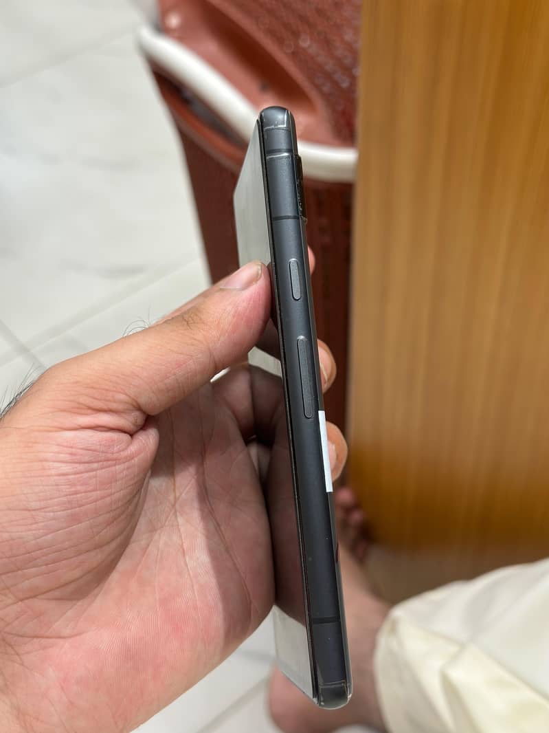 Google Pixel 7a 5