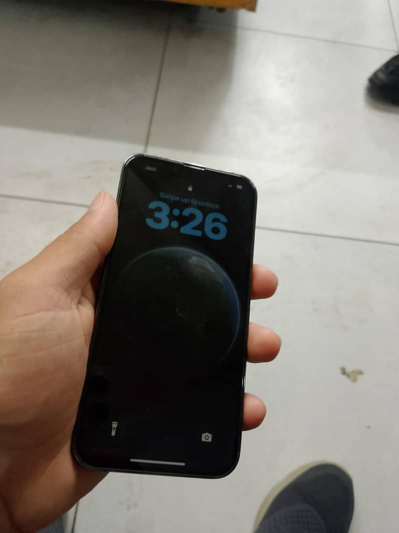 Apple iPhone 13 Pro 1