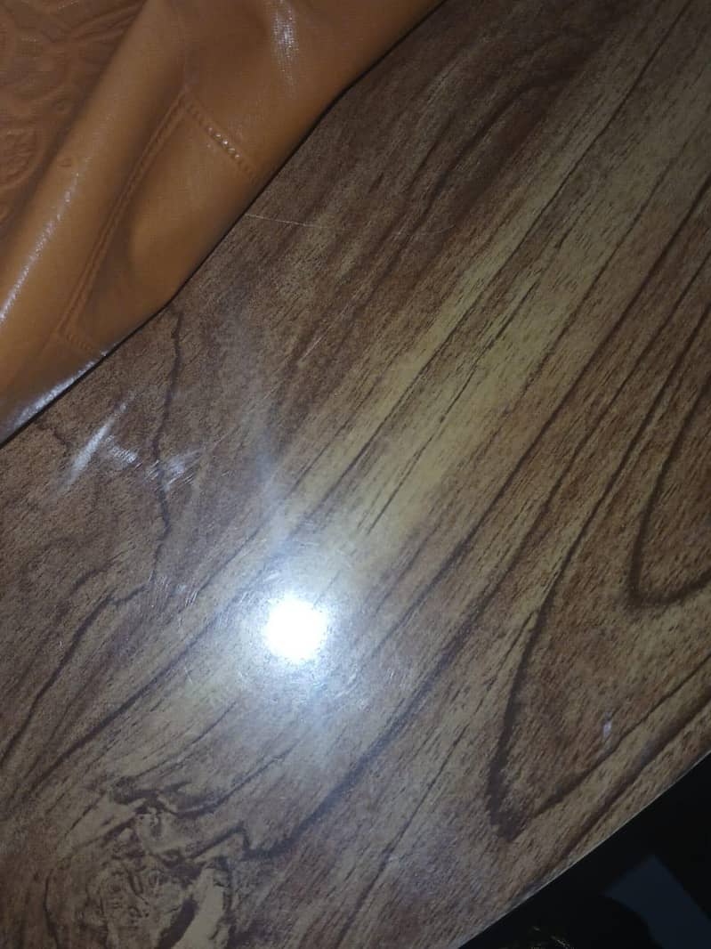 Dining table with 4 chairs 0