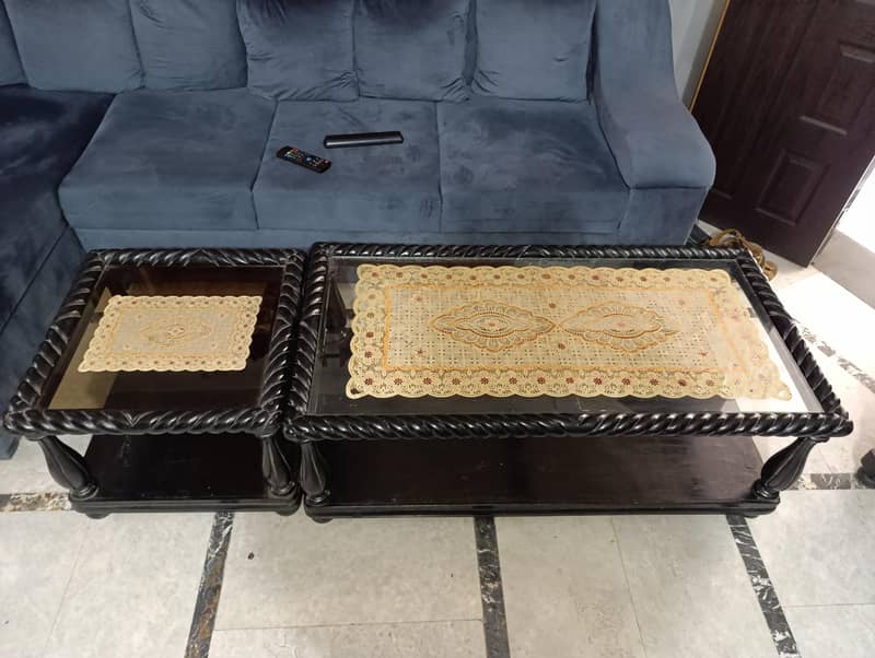 2 center table 0