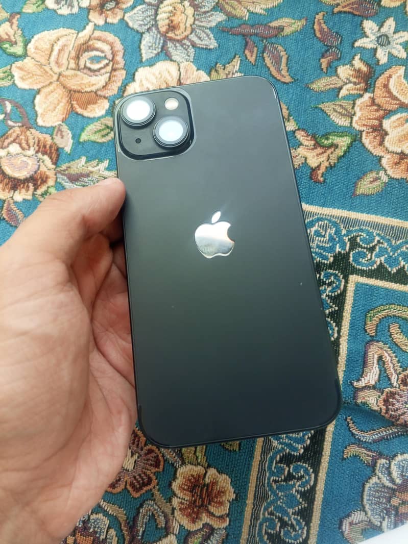 Apple iPhone 13 6
