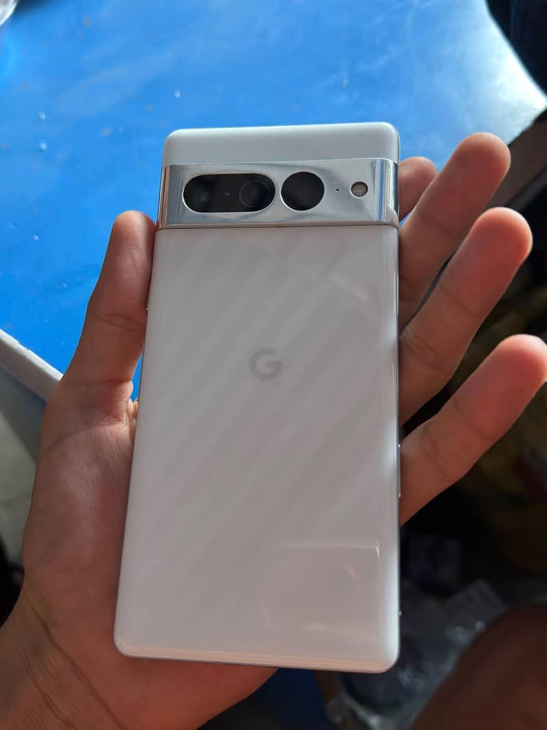 Google Pixel 7 Pro 6