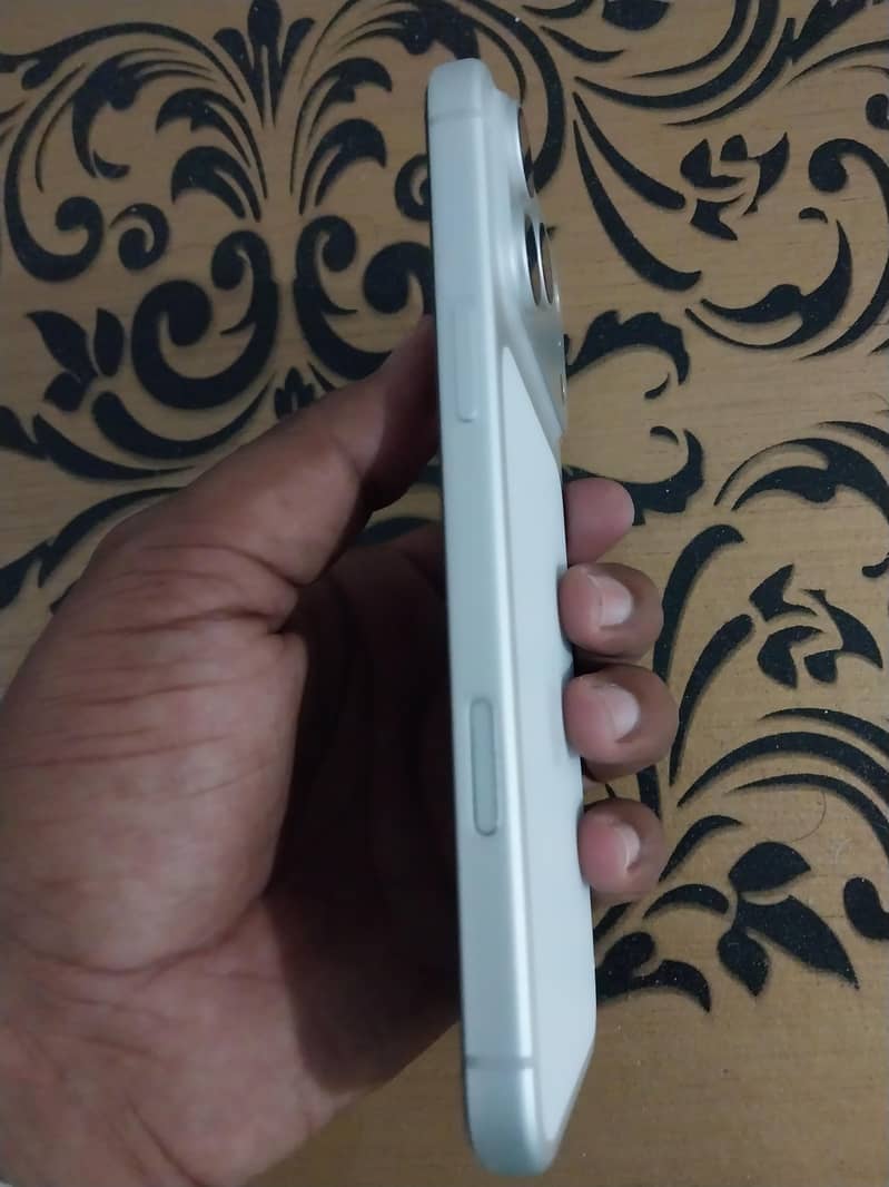 Apple iPhone 17 Pro Max 3