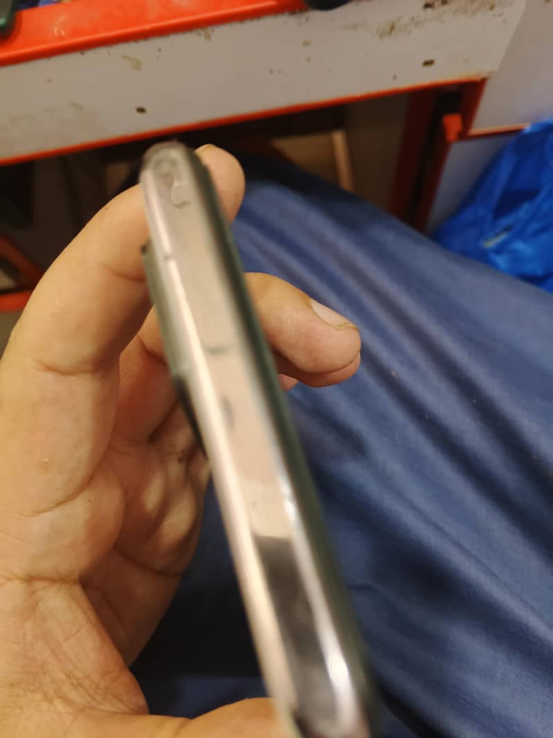 Infinix Note 10 Pro 4