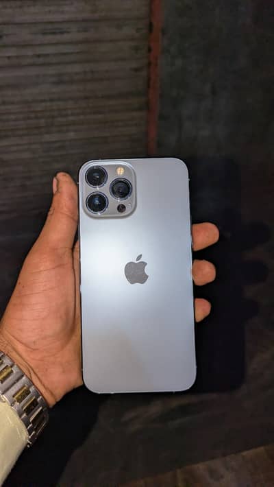 Apple iPhone 13 Pro Max