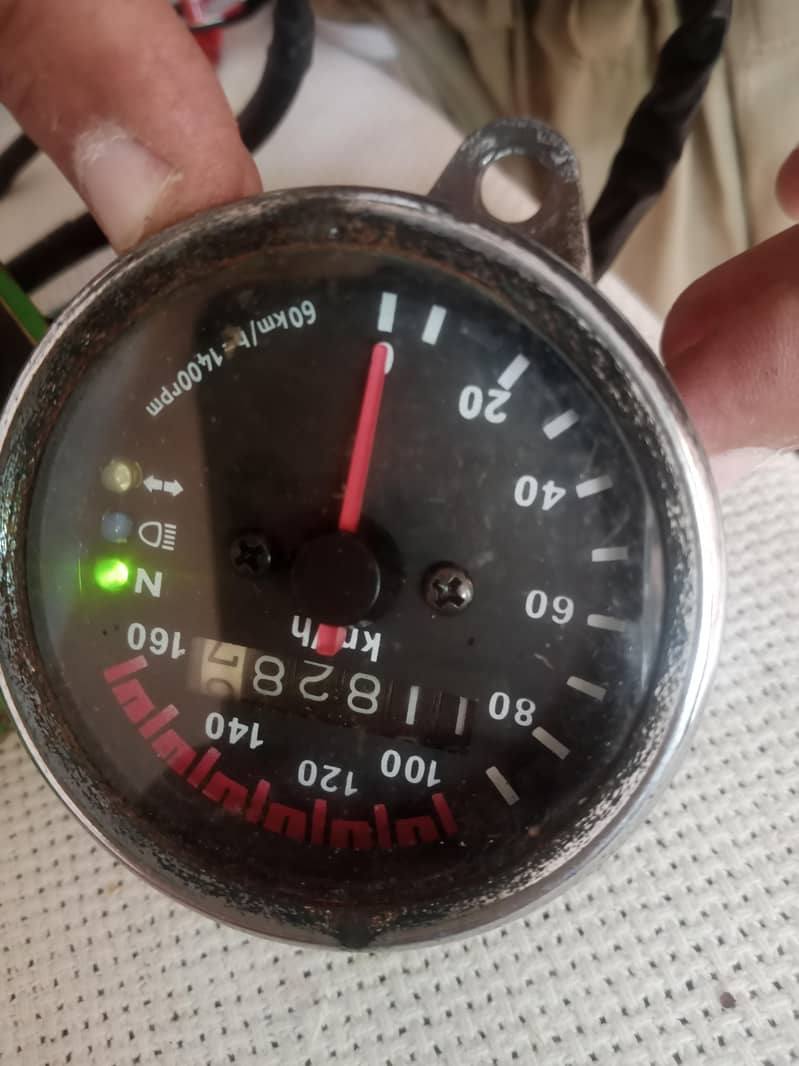 100 ,125 cc front tyre ,peedometer 4