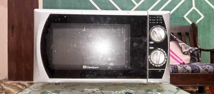 Dawlance oven available hai
