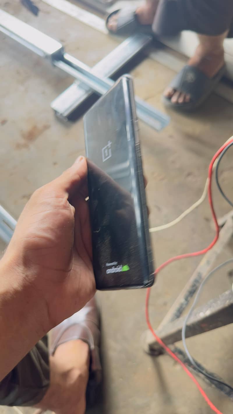 One Plus 7 Pro 5