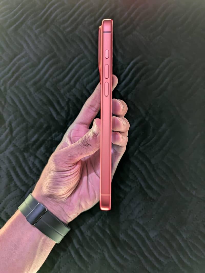 Apple iPhone 17 Pro Max 5
