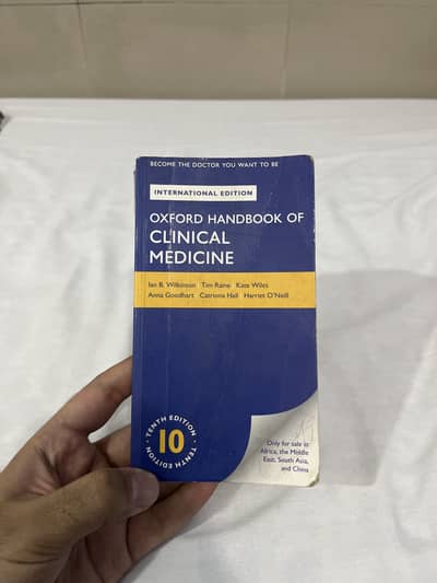 Oxford Handbook of Clinical Medicine 10th Edition
