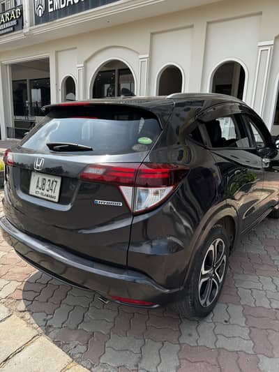 Honda Vezel 2014