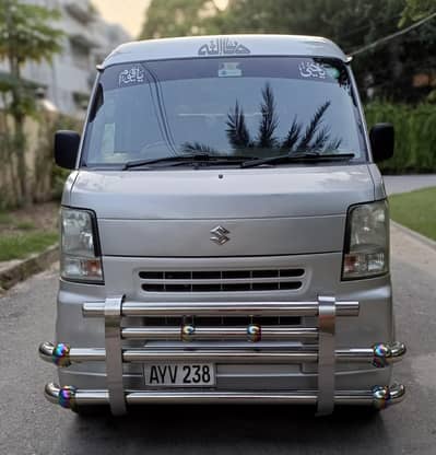 Suzuki Every 2010