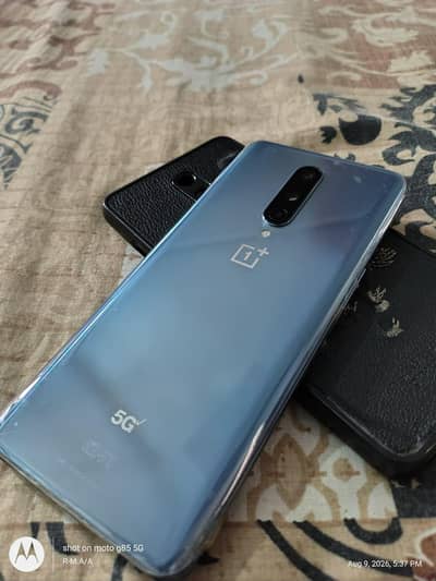 One Plus 8 uw 5g ( Exchange possible )