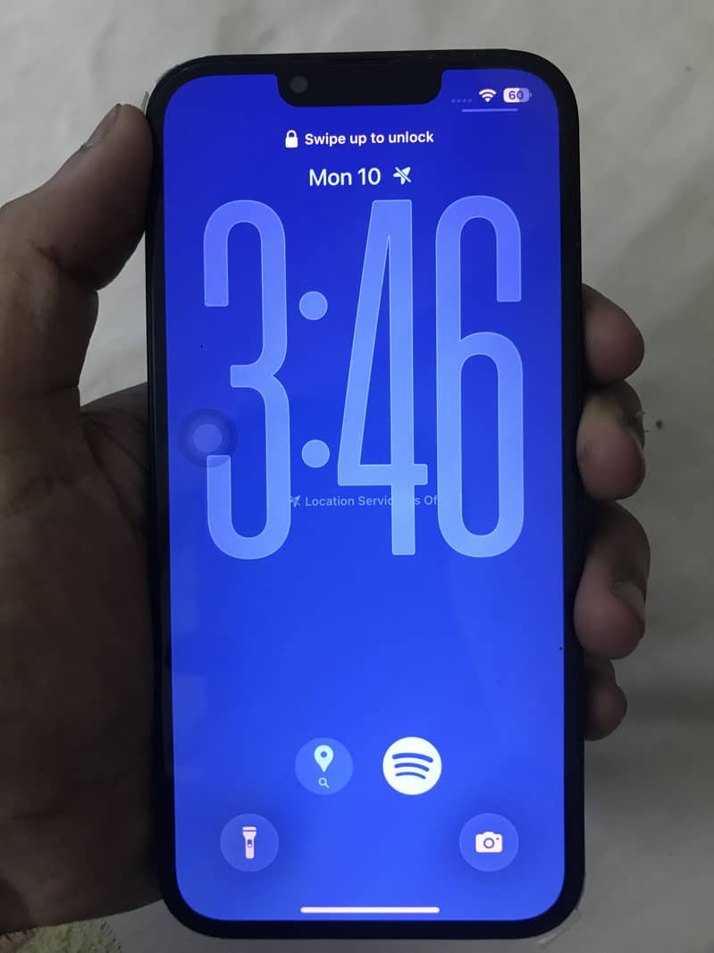 Apple iPhone 13 2