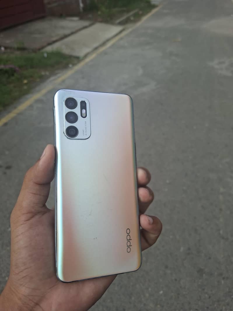 OPPO Reno 5