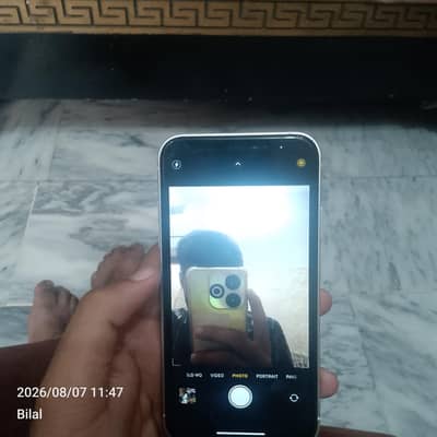 Apple iPhone XR